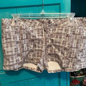 Women’s Volcom shorts